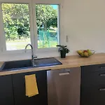 Дом отдыха Au Coeur Du Village De Castanet