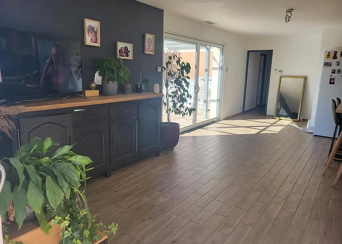 Au Coeur Du Village De Castanet Tatil Evi