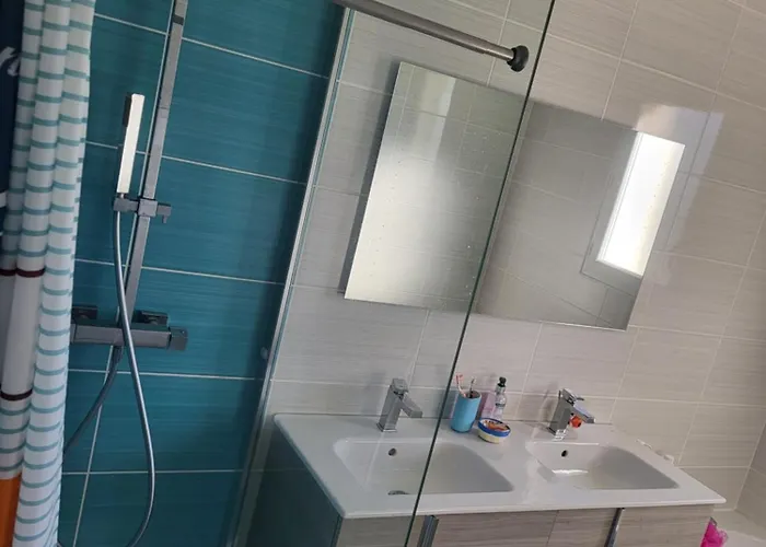 Tatil Evi Au Coeur Du Village De Castanet